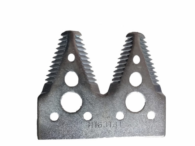 Сегмент подвійний коси жатки H163131 John Deere Сегмент подвійний коси жатки H163131 John Deere